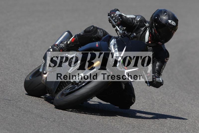 Archiv-2022/50 09.08.2022 MSS und TÖFF Track Day ADR/Gruppe rot/unklar